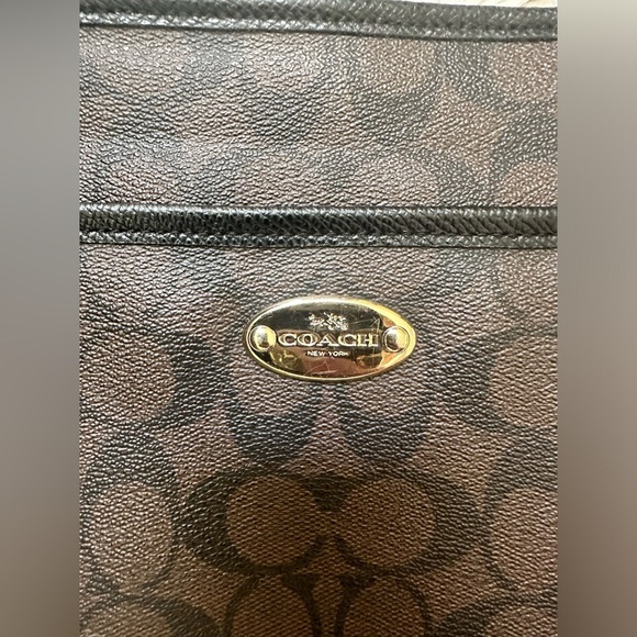 Authentic Coach Medium/Large Crossbody Blk & Brown - Picture 7 of 8